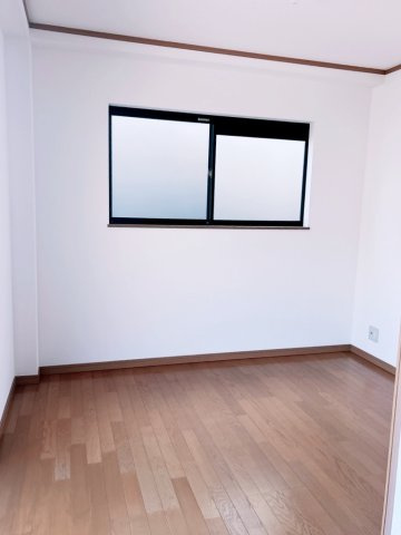 堺市北区金岡町の洋室