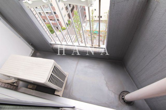 サンクチュアリーフォレストのバルコニー|※反転タイプの参考写真です