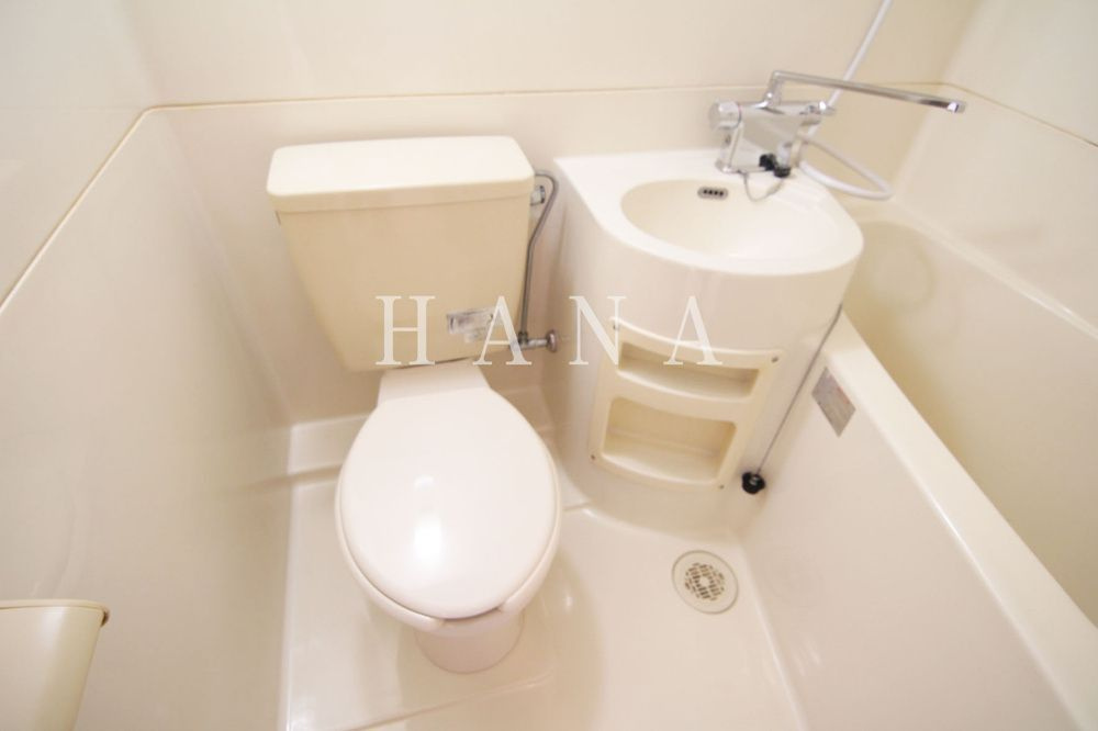 サンクチュアリーフォレストのトイレ|※反転タイプの参考写真です