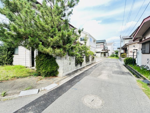 新築　高崎市並榎町6期　Heartful　Town　１号棟の前面道路含む現地写真|南側接道幅員約4.2ｍ