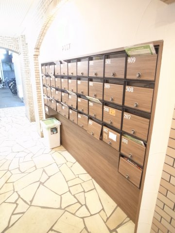 【その他共用部分】 | ザ・ウエスト | 集合ポストもございますよ！