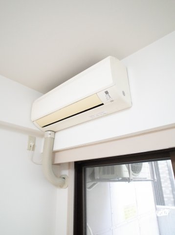 【内装】 | ザ・ウエスト | エアコン完備で夏場も冬場も安心☆