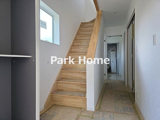 高知市朝倉丙 A号地 新築戸建ての玄関|2025.10月末：建築中