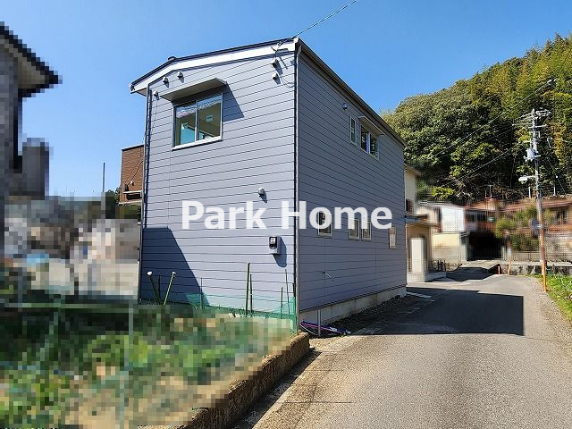 高知市朝倉丙 A号地 新築戸建ての前面道路含む現地写真