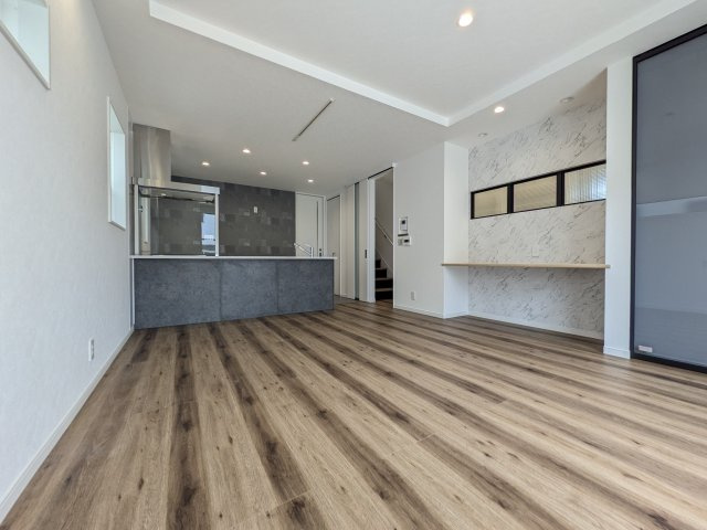 【居間・リビング】