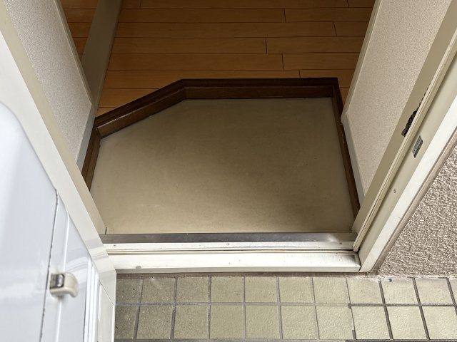 アーバンライフ御立の玄関