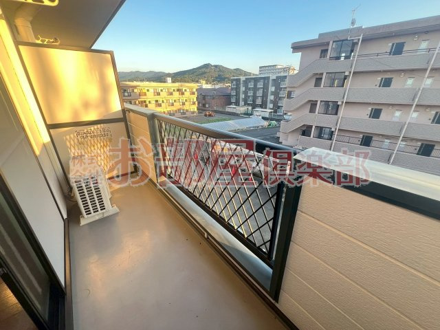 コンフォールⅢのバルコニー