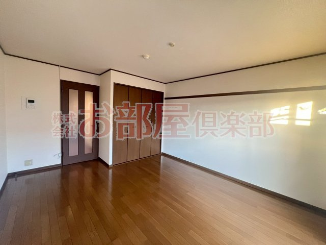 コンフォールⅢの居間・リビング