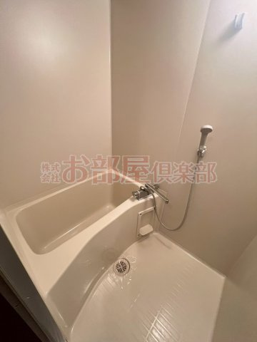 コンフォールⅢの浴室