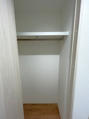 【収納】 | 1階約6帖のお部屋の収納