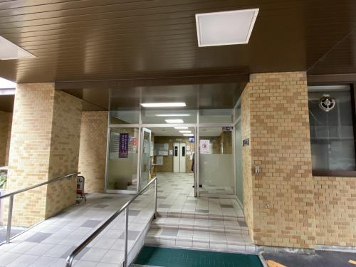 メガロコープ西陣A棟のエントランス
