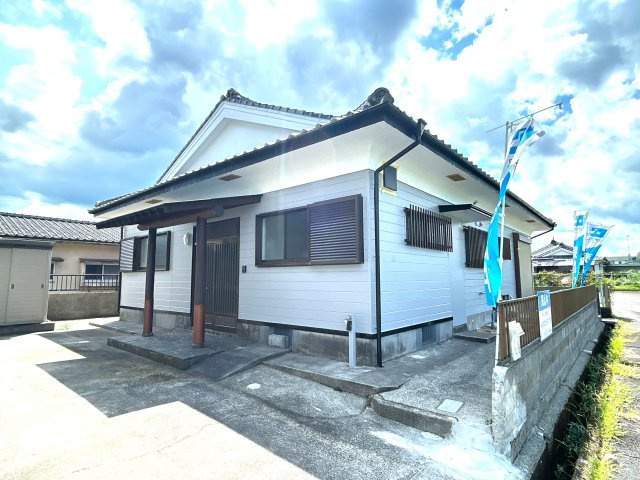 えびの市大字小田の中古一戸建の外観