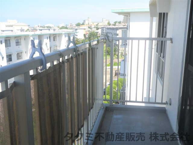 垂水高丸住宅　２号棟のバルコニー