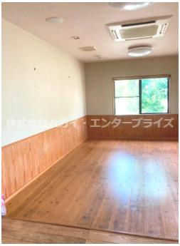 貝塚市地蔵堂　貸店舗事務所の内装|きれいな内装です