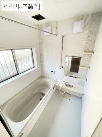 【浴室】 | 熊谷市弥藤吾　中古住宅   | 現地(2025年9月撮影)