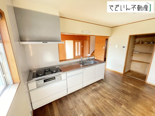 【居間・リビング】 | 熊谷市弥藤吾　中古住宅   | 現地(2025年9月撮影)