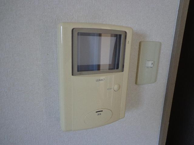 コンフォールシャトーのセキュリティ|カメラ付インターホン