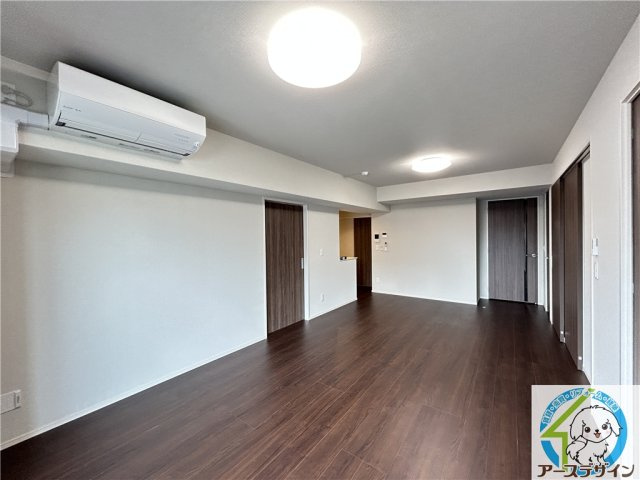 ツナマヨレジデンスの居間・リビング