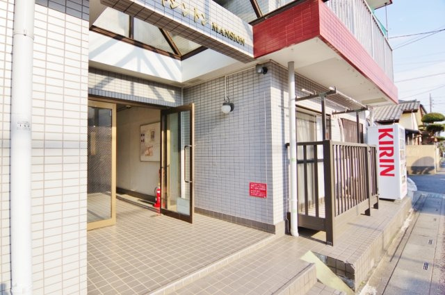 レキシントンマンション北越谷のエントランス