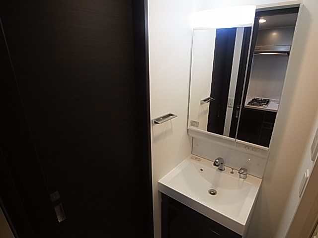 神戸市兵庫区佐比江町の賃貸マンションの洗面所|シャンプードレッサー