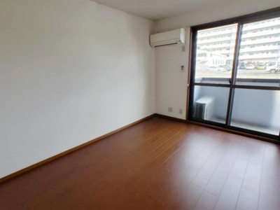 【洋室】 | メゾン・ヴェール