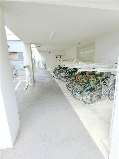 コンフォリア大森町のその他共用部分|駐輪場
