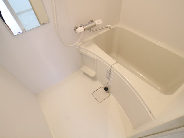 みおつくし清水丘の浴室