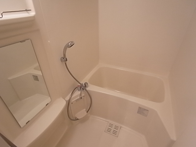 神戸市兵庫区水木通１丁目の賃貸マンションの浴室|浴室