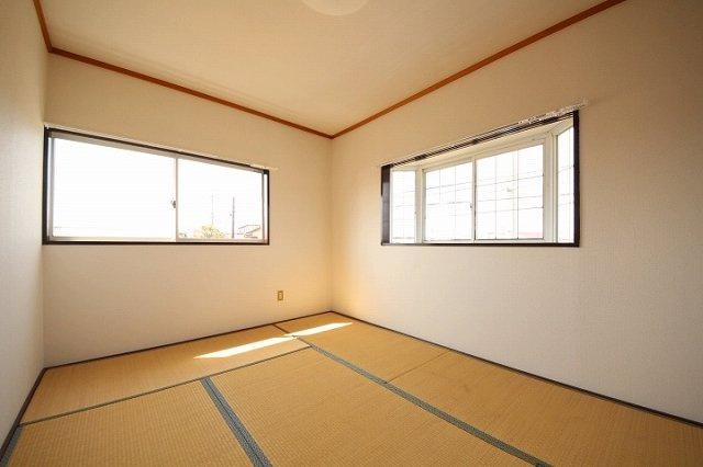 ヴェルエスト鹿沼　Aの和室|明るい和室です