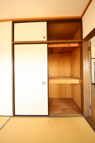 ヴェルエスト鹿沼　Aの収納|押入です