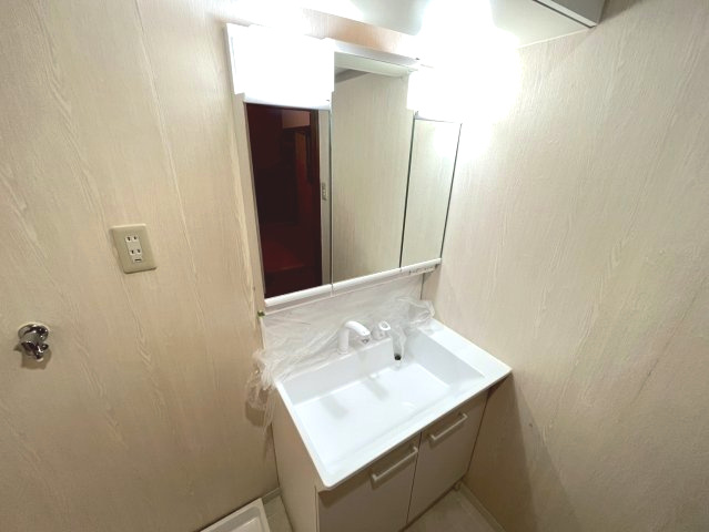 ヒルズビラー須磨の洗面所|忙しい朝には欠かせない洗面所です