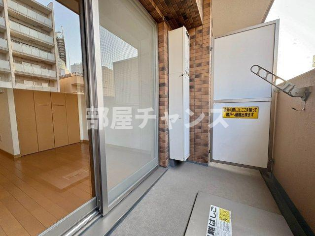 プレサンス名古屋駅前のバルコニー