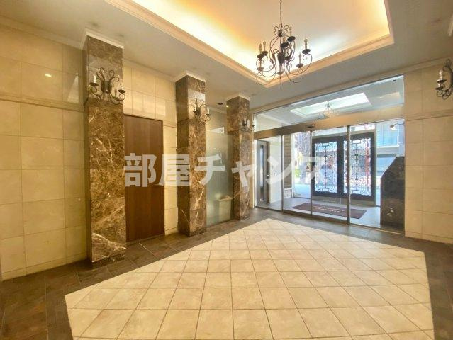 プレサンス名古屋駅前のロビー