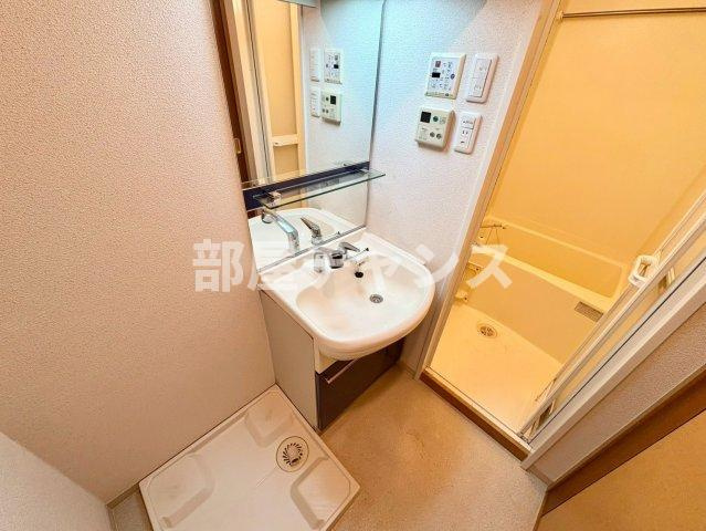 プレサンス名古屋駅前の洗面所