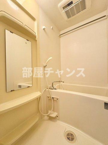 プレサンス名古屋駅前の浴室