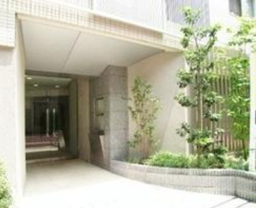 プレミアステージ市ヶ谷河田町のエントランス|プレミアステージ市ヶ谷河田町