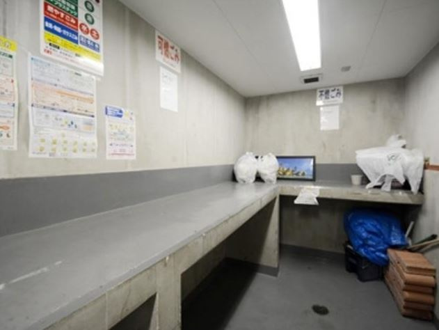 プレミアステージ市ヶ谷河田町のその他共用部分|敷地内ゴミ置場