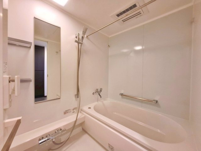 プレサンスロジェ松尾レーヴタワーの浴室|お風呂