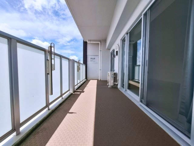 プレサンスロジェ松尾レーヴタワーのバルコニー|バルコニー