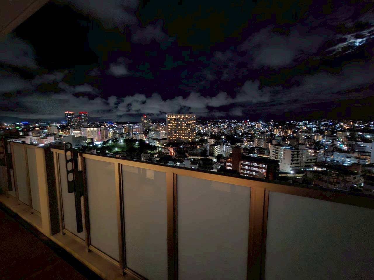 プレサンスロジェ松尾レーヴタワーの展望|夜の眺望です☆