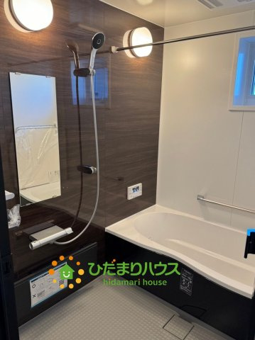 加須市南大桑　中古一戸建ての浴室