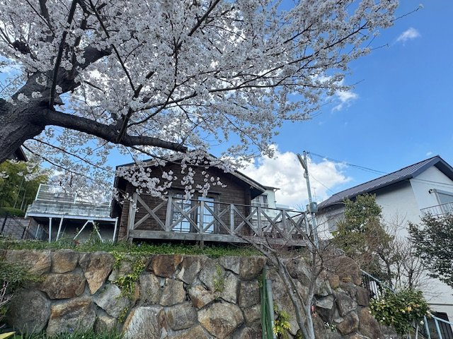 【その他】 | 甲陽園目神山町中古平屋 | 外はこのようになっています