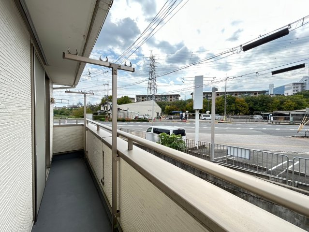 【価格改定】京都市西京区大枝塚原町のバルコニー|物干しスペースのあるバルコニー