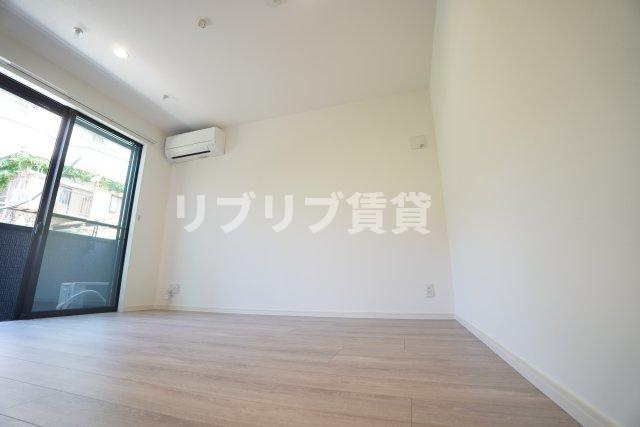 LOTUS Chiba（ロータスチバ）の居間・リビング