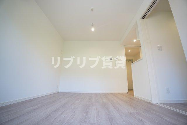 LOTUS Chiba（ロータスチバ）の居間・リビング