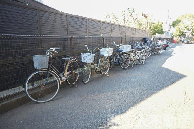 ドラゴンマンション湘南辻堂1番館の駐輪場