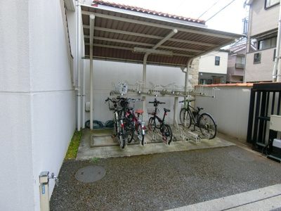 【駐輪場】 | メゾンヴェール幡ヶ谷