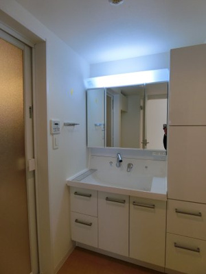 【独立洗面台】 | メゾンヴェール幡ヶ谷