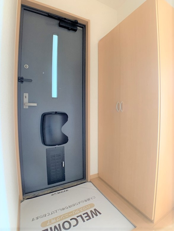 Y'Sレジデンスの玄関