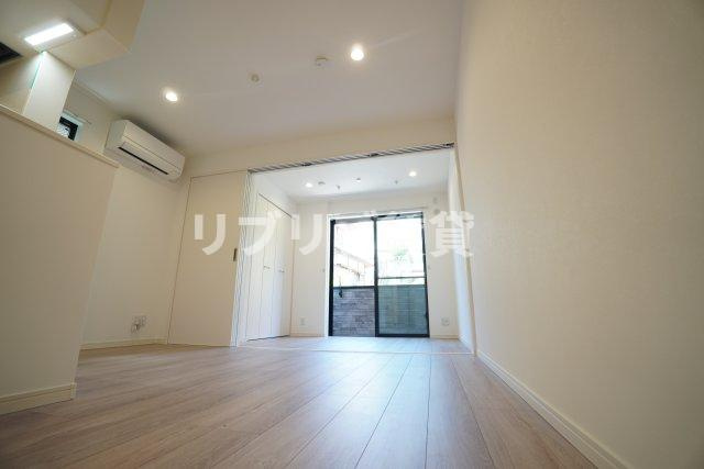 LOTUS Chiba（ロータスチバ）の居間・リビング